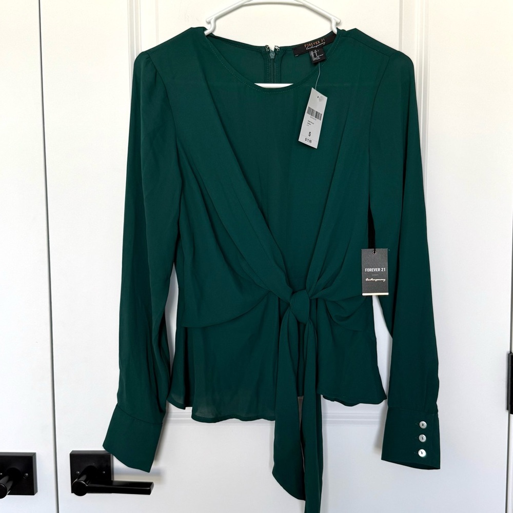 NWT Forever 21 Emerald Green Tie Front Peplum Blouse Small